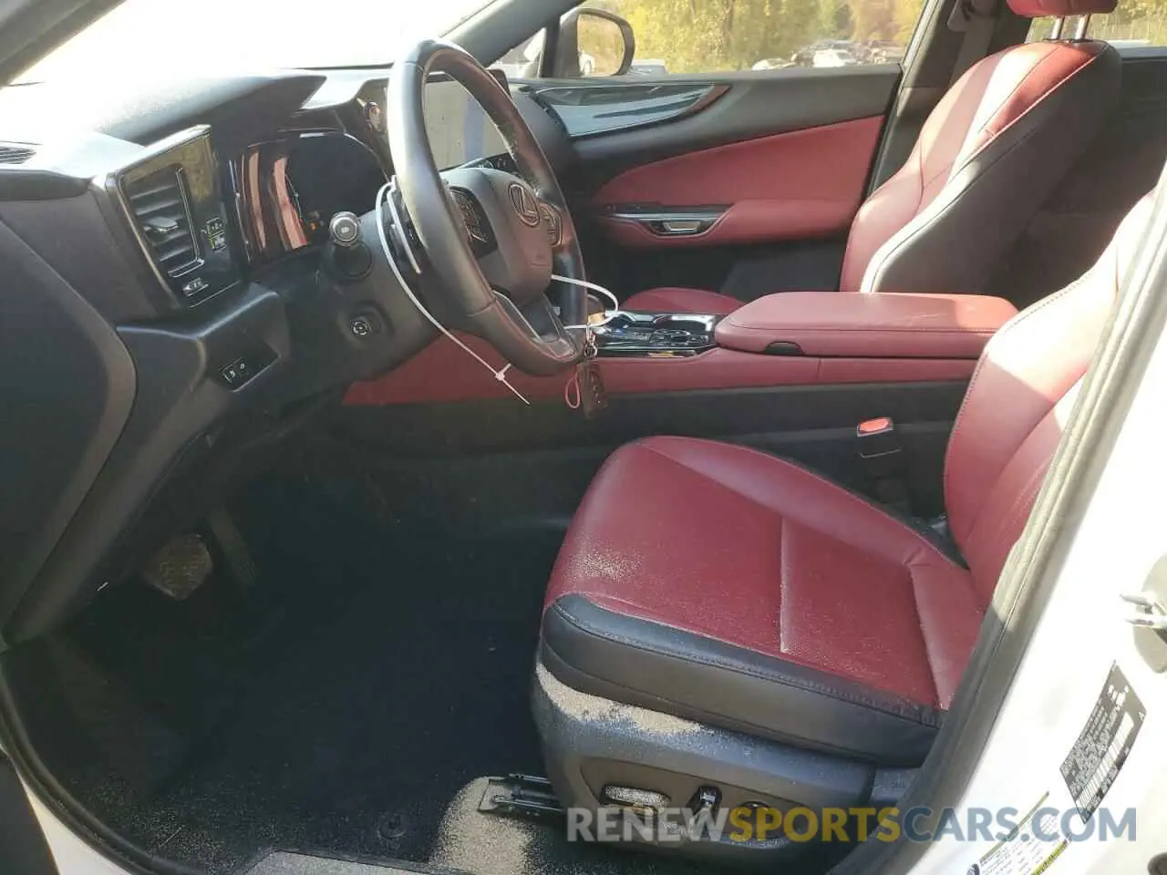7 Photograph of a damaged car 2T2GGCEZ4NC003222 LEXUS NX 350 2022