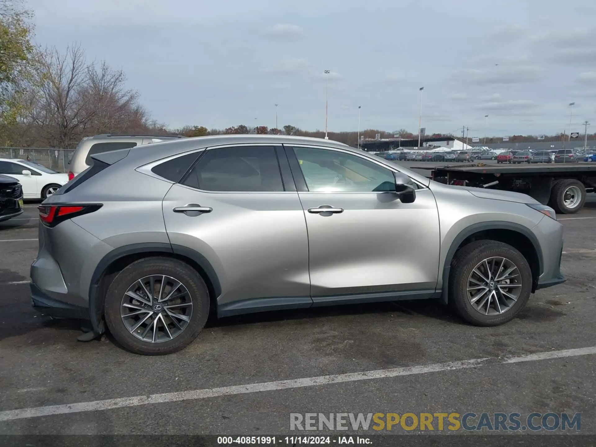 13 Photograph of a damaged car 2T2GGCEZ7NC008723 LEXUS NX 350 2022