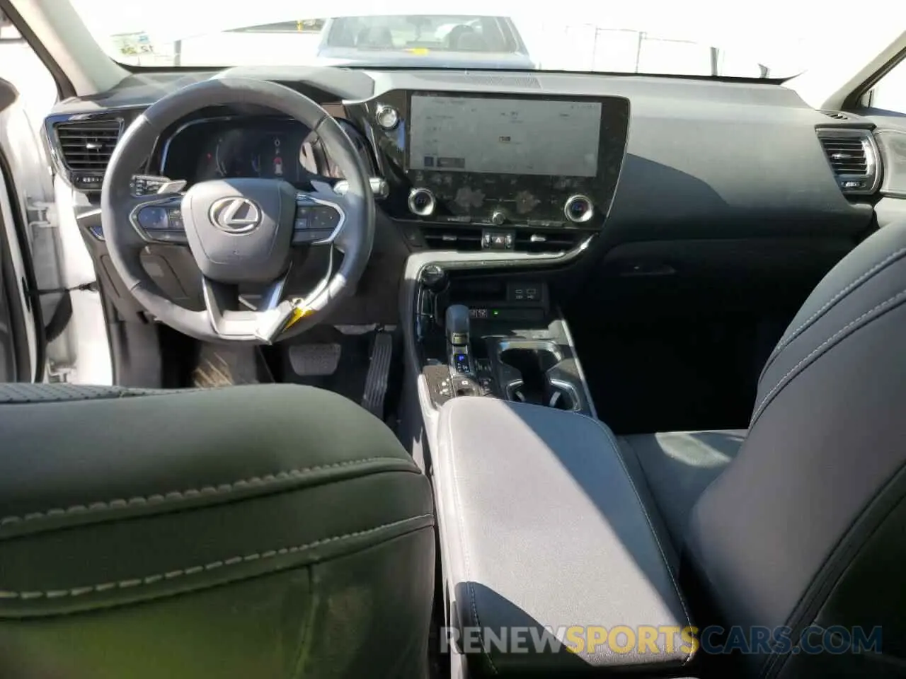 8 Photograph of a damaged car 2T2HGCEZXNC008042 LEXUS NX 350 2022