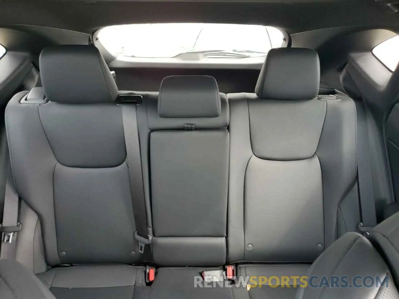 10 Photograph of a damaged car 2T2KGCEZXNC014400 LEXUS NX 350 2022