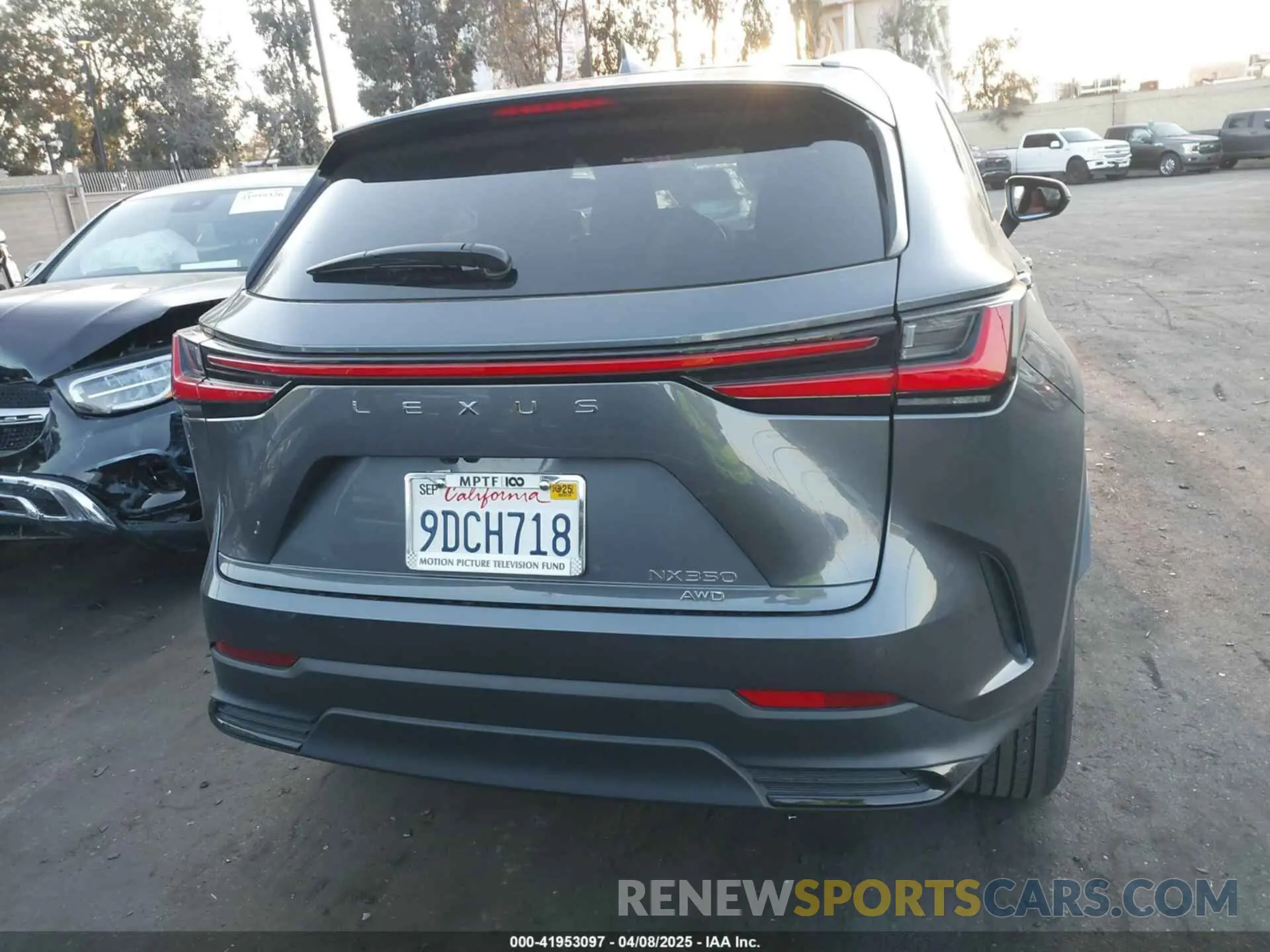17 Photograph of a damaged car JTJGGCEZ5N5004331 LEXUS NX 350 2022