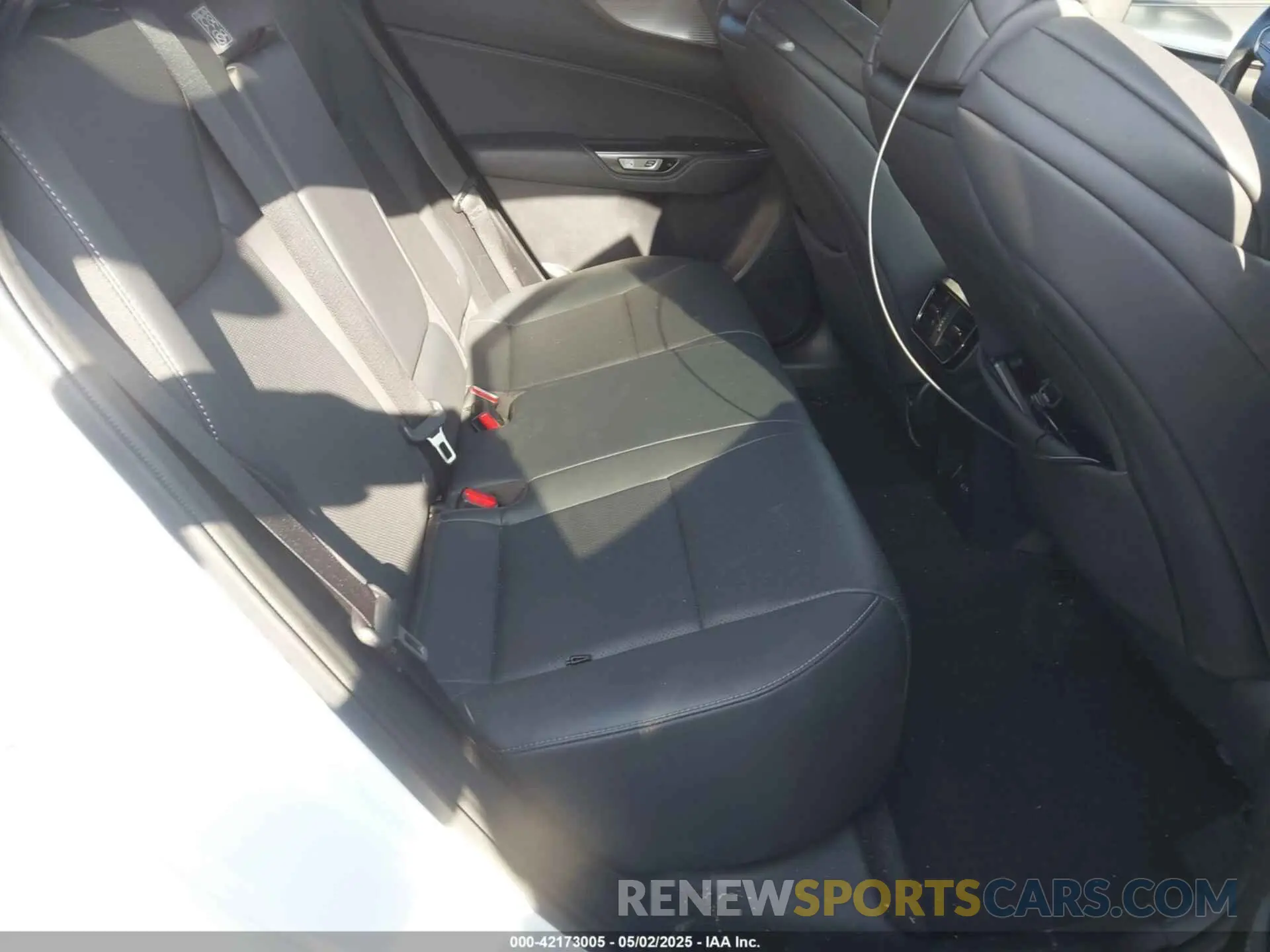 8 Photograph of a damaged car JTJKGCEZ3N5000790 LEXUS NX 350 2022