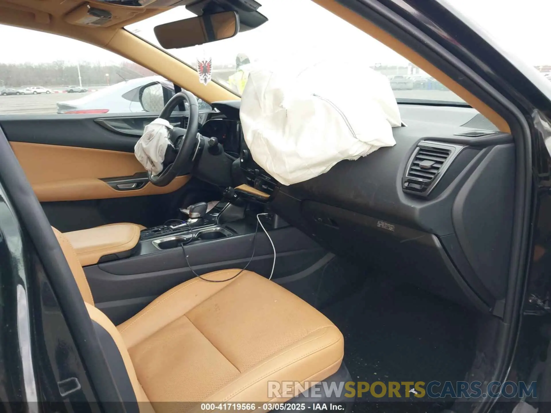 5 Photograph of a damaged car 2T2AGCEZ5PC021950 LEXUS NX 350 2023