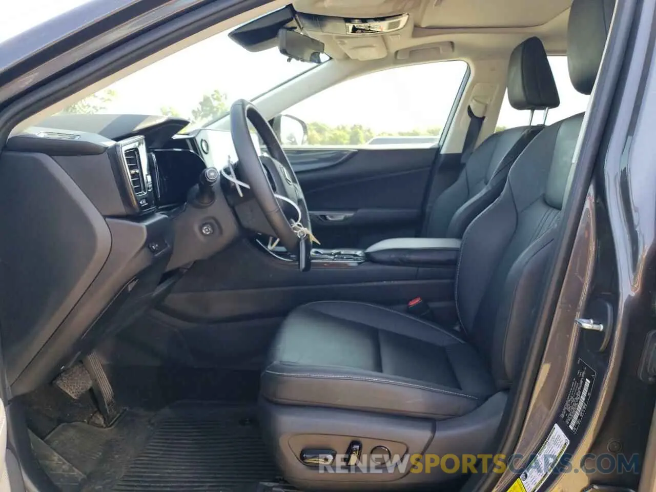 7 Photograph of a damaged car 2T2GGCEZ6PC031168 LEXUS NX 350 2023