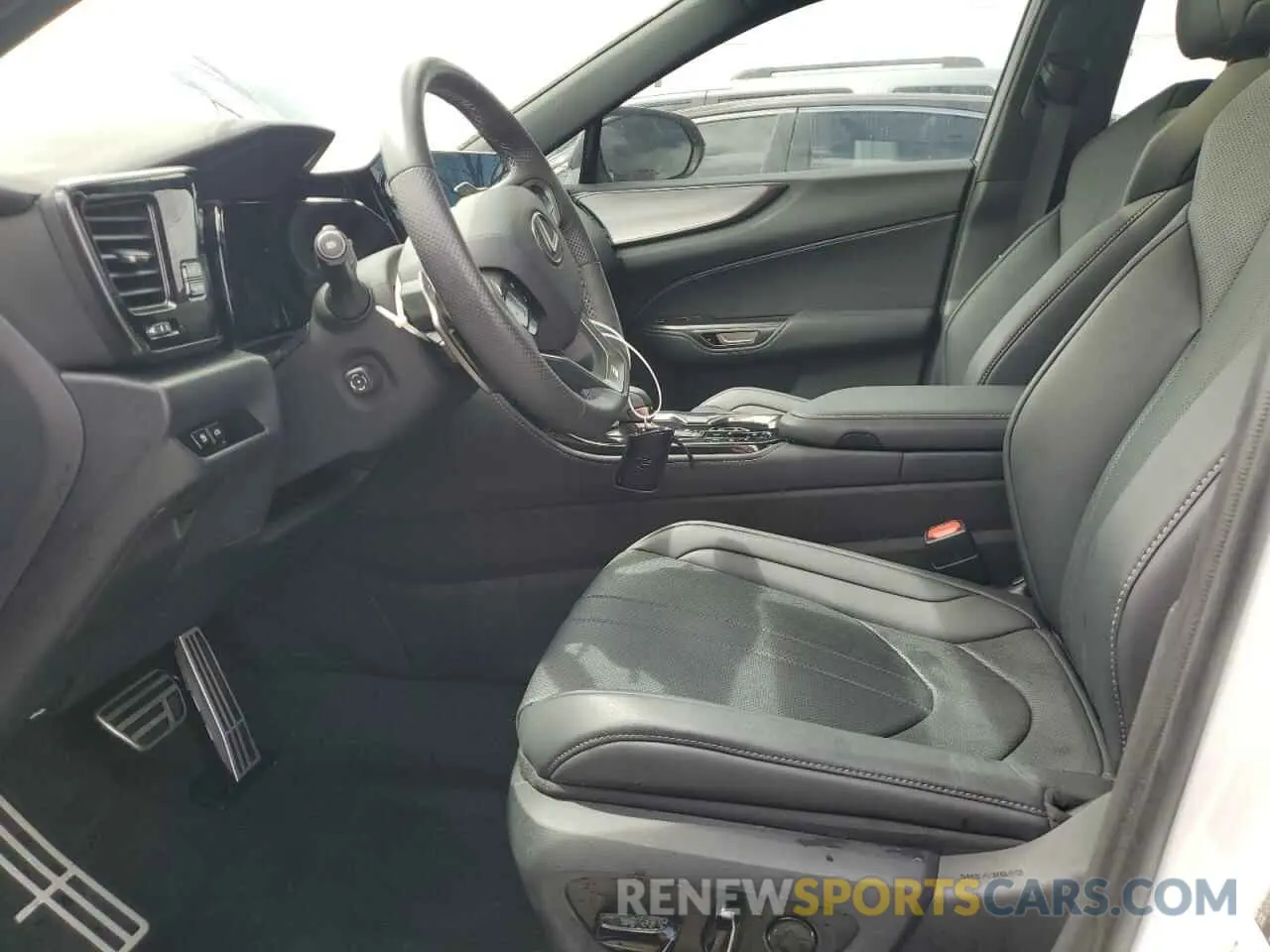 7 Photograph of a damaged car 2T2KGCEZ2PC028150 LEXUS NX 350 2023