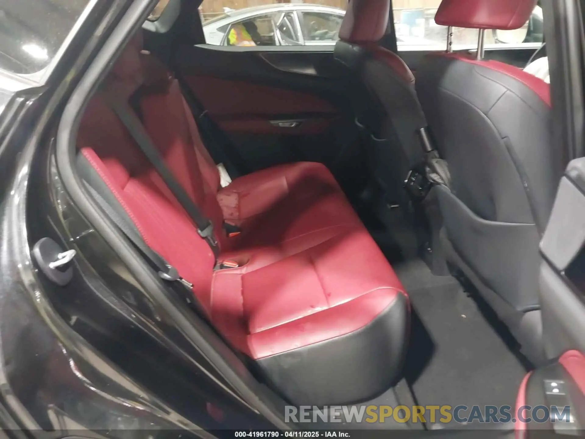 8 Photograph of a damaged car 2T2AGCEZ4RC059009 LEXUS NX 350 2024