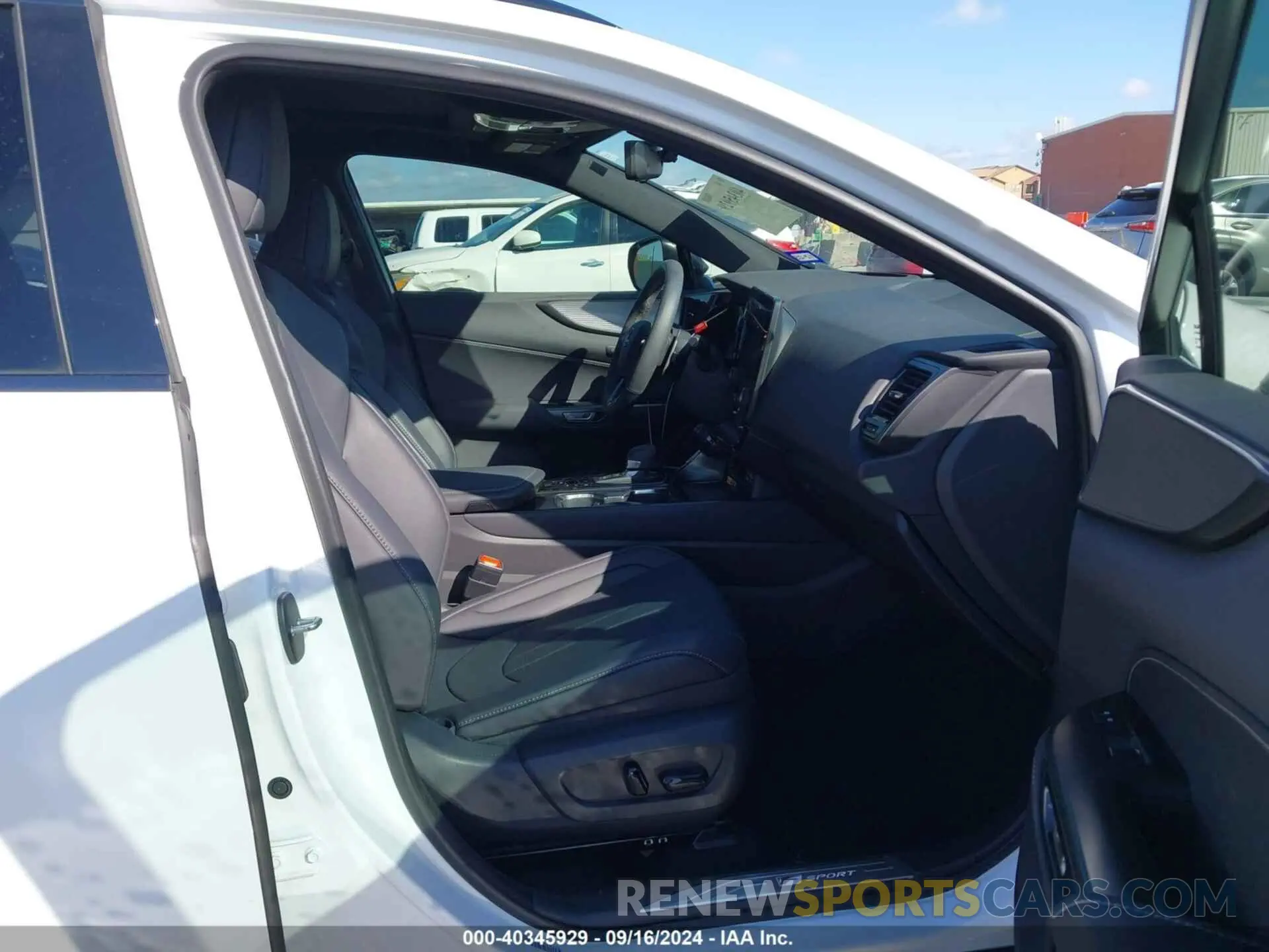 5 Photograph of a damaged car 2T2KGCEZ6RC045018 LEXUS NX 350 2024