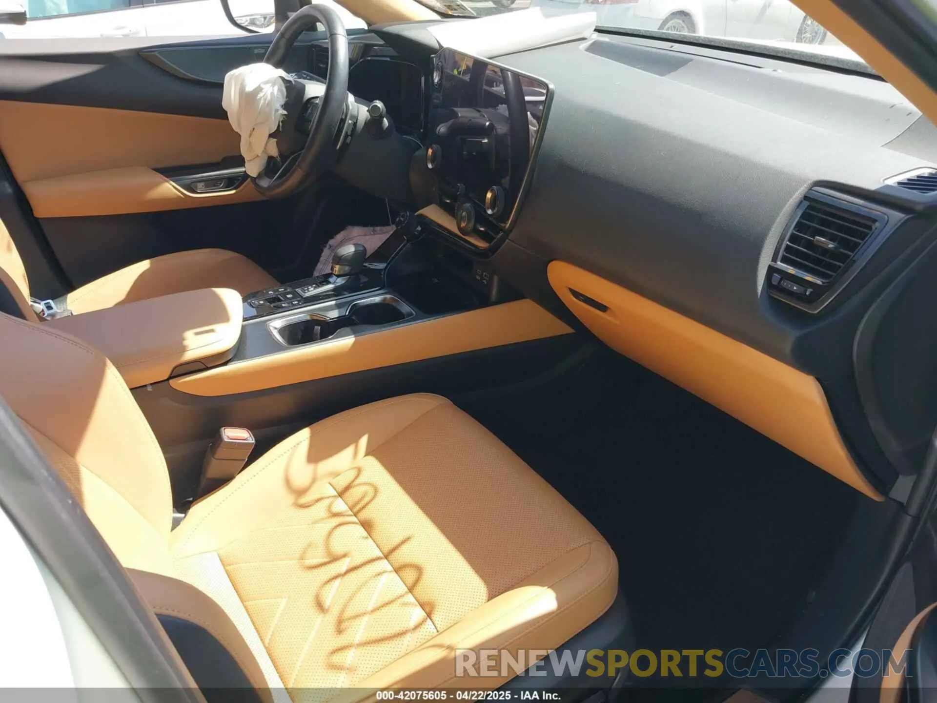 5 Photograph of a damaged car JTJHGCEZ9R2011147 LEXUS NX 350 2024