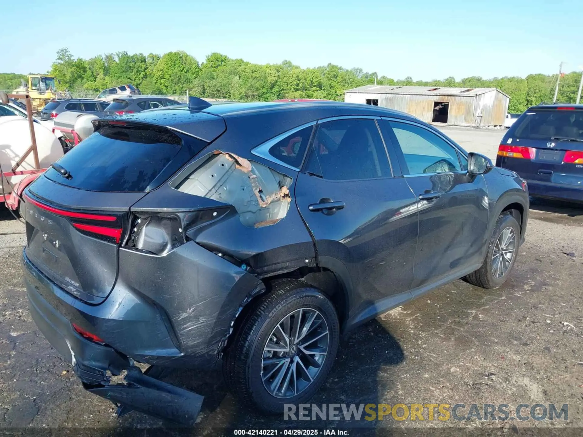 4 Photograph of a damaged car 2T2GGCEZ9SC076615 LEXUS NX 350 2025
