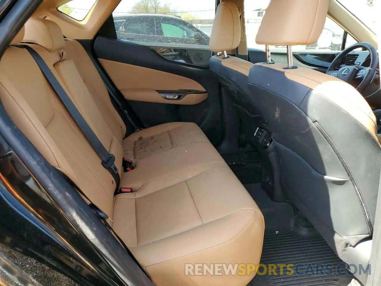11 Photograph of a damaged car 2T2AGCEZ5RC037617 LEXUS NX 350 BAS 2024