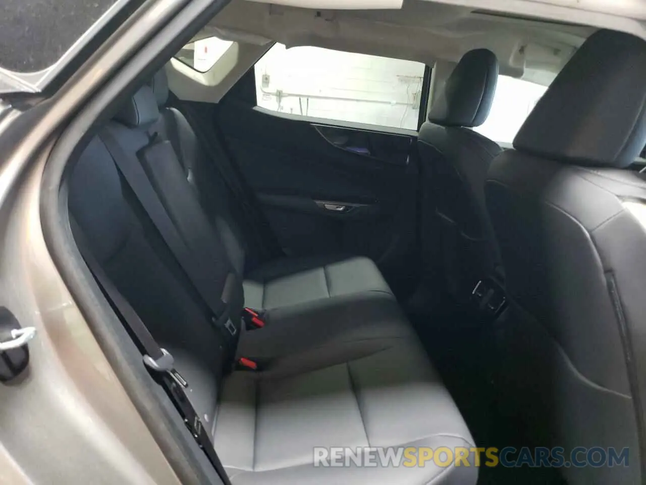 11 Photograph of a damaged car 2T2AGCEZ3SC069861 LEXUS NX 350 BAS 2025
