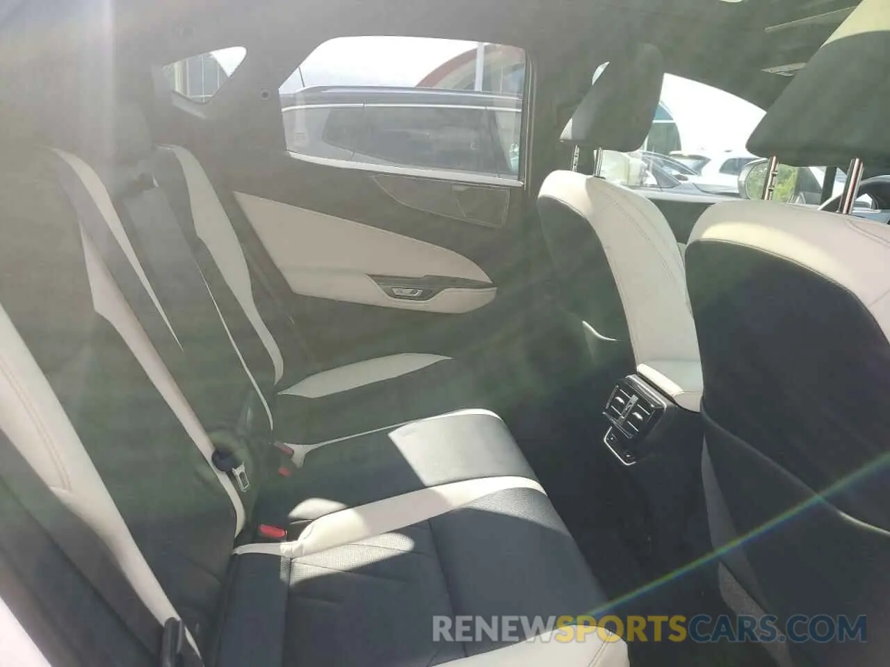 11 Photograph of a damaged car 2T2HGCEZ1RC048676 LEXUS NX 350 LUX 2024