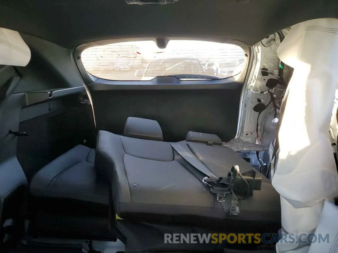 10 Photograph of a damaged car 2T2KGCEZ6RC057346 LEXUS NX 350 LUX 2024