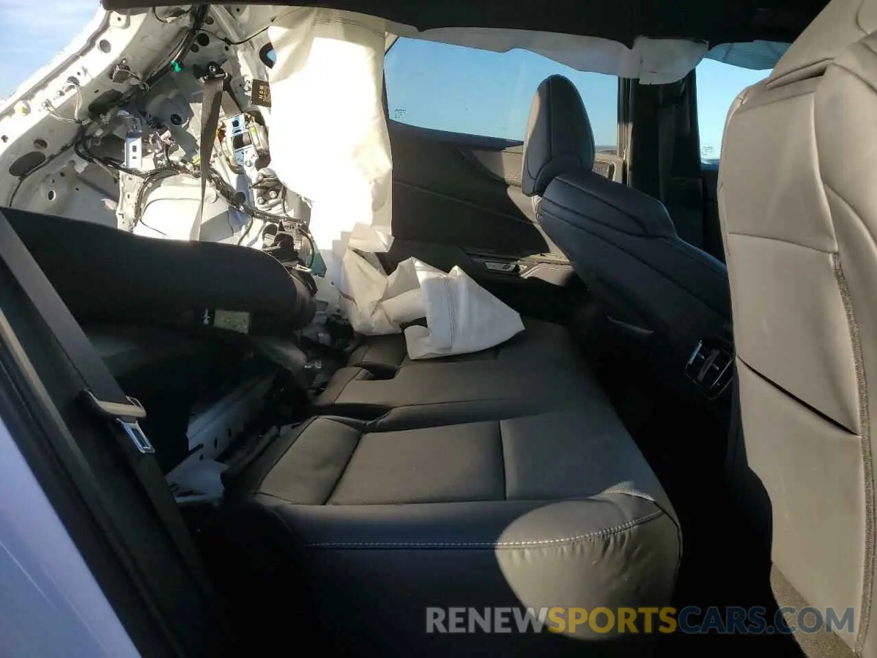 11 Photograph of a damaged car 2T2KGCEZ6RC057346 LEXUS NX 350 LUX 2024