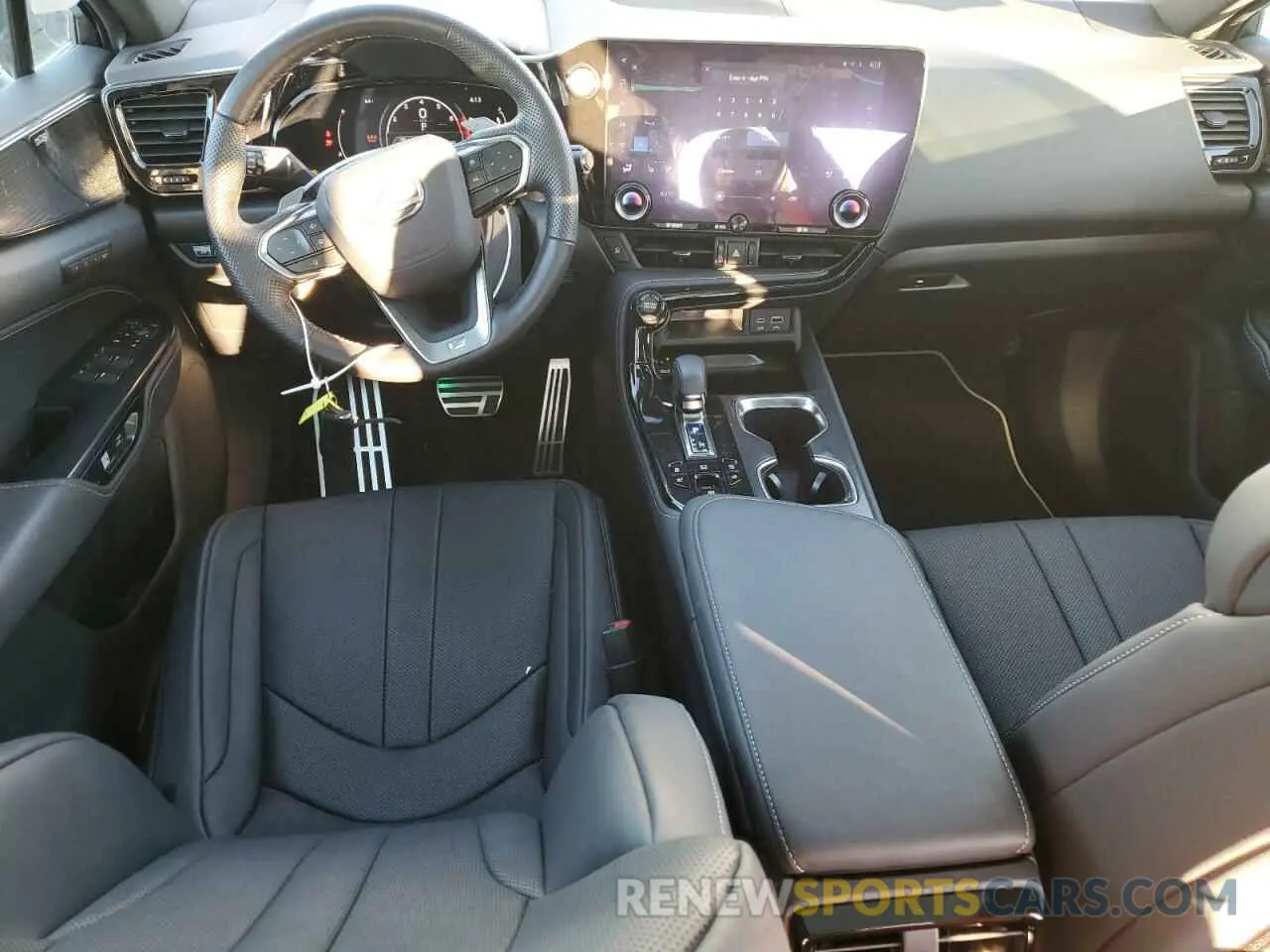 8 Photograph of a damaged car 2T2KGCEZ6RC057346 LEXUS NX 350 LUX 2024