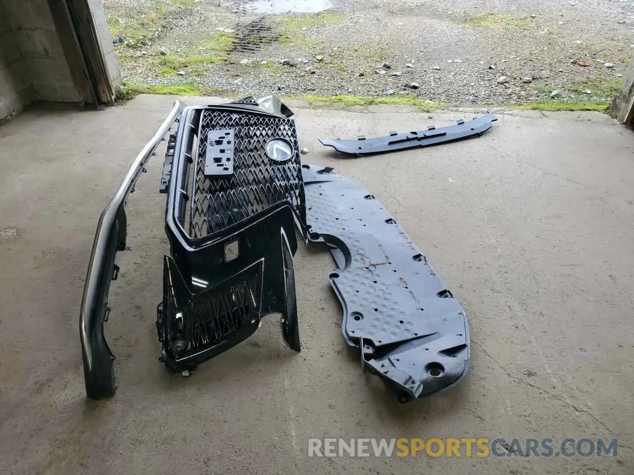 13 Photograph of a damaged car 2T2KGCEZ8RC039916 LEXUS NX 350 LUX 2024
