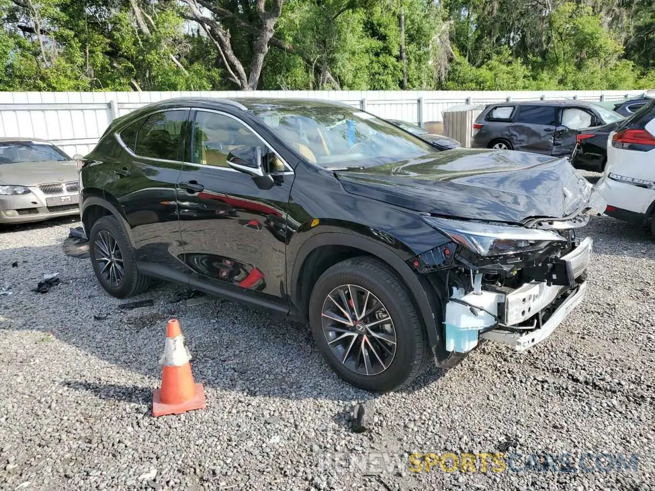 4 Photograph of a damaged car 2T2GGCEZ0RC041388 LEXUS NX 350 PRE 2024