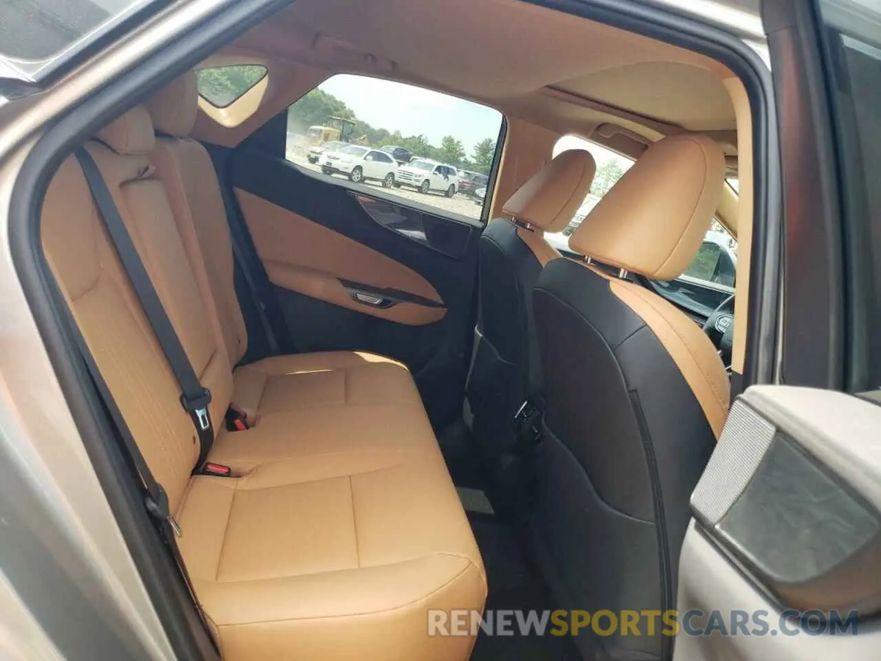 11 Photograph of a damaged car 2T2GGCEZ0RC049068 LEXUS NX 350 PRE 2024