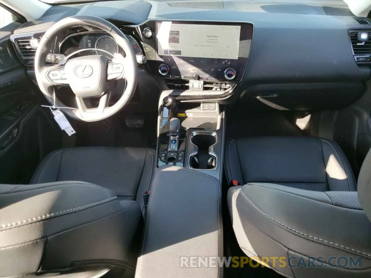 8 Photograph of a damaged car 2T2GGCEZ4RC060056 LEXUS NX 350 PRE 2024