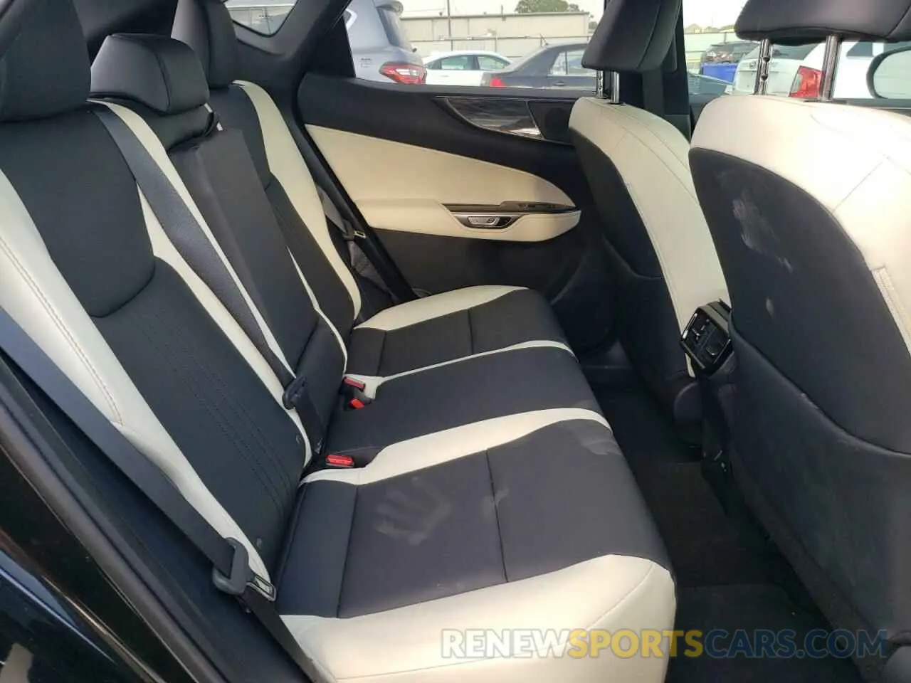 10 Photograph of a damaged car 2T2GGCEZ6RC045395 LEXUS NX 350 PRE 2024