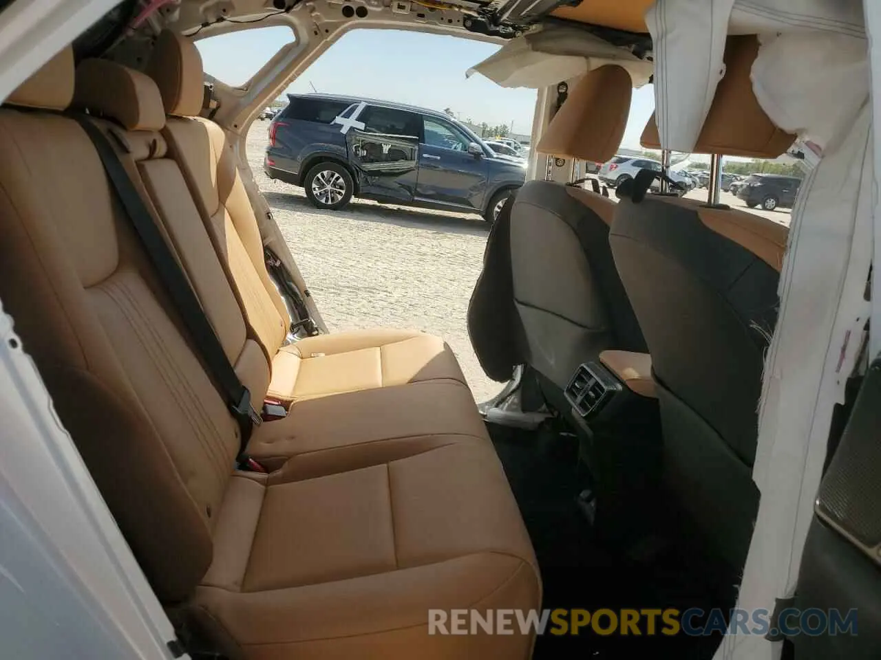 11 Photograph of a damaged car JTJGGCEZ2R5009329 LEXUS NX 350 PRE 2024