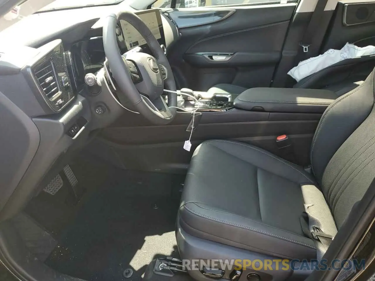 7 Photograph of a damaged car 2T2GGCEZ1SC073837 LEXUS NX 350 PRE 2025