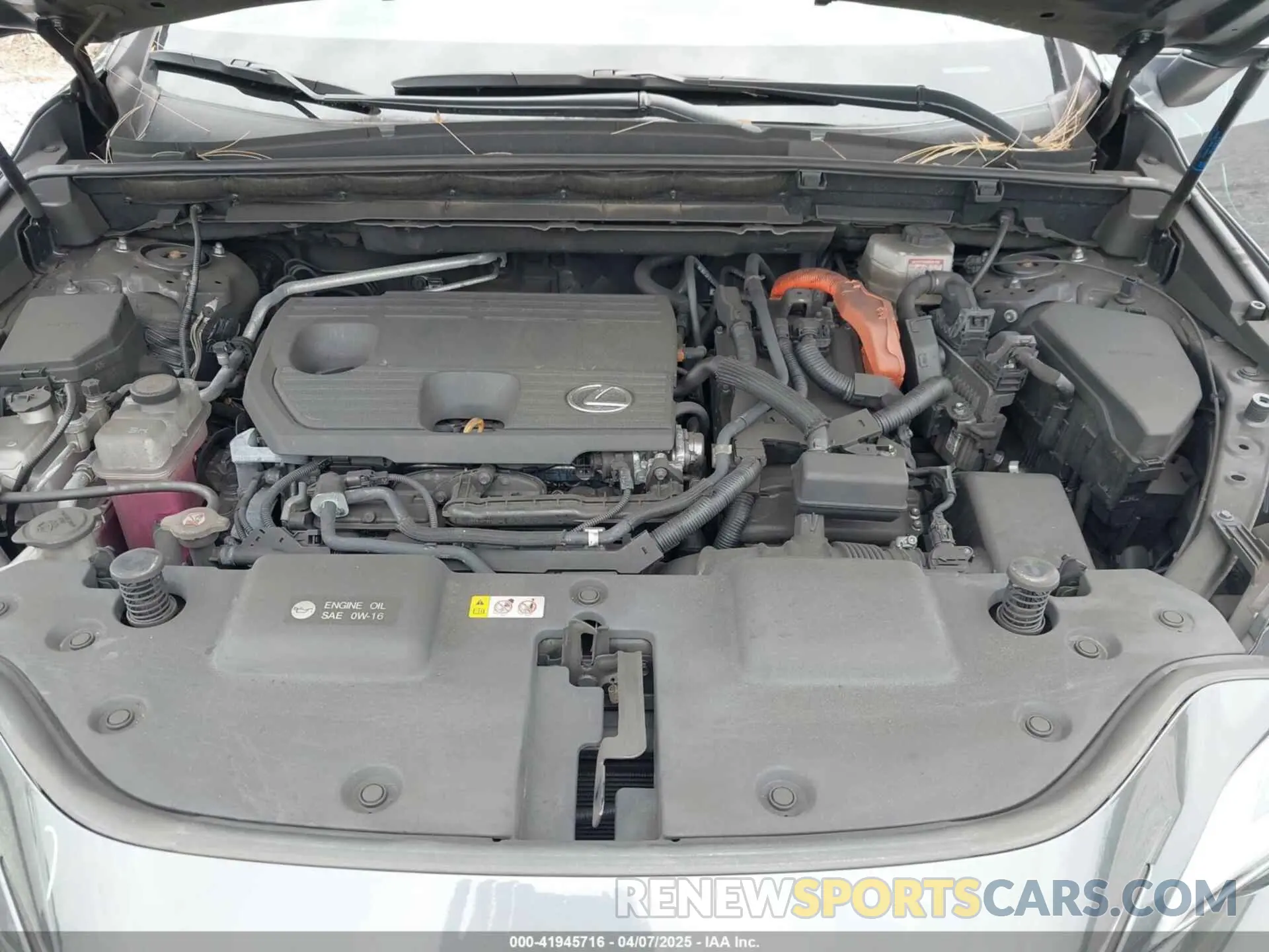 10 Photograph of a damaged car 2T2AKCEZ1NC001321 LEXUS NX 350H 2022