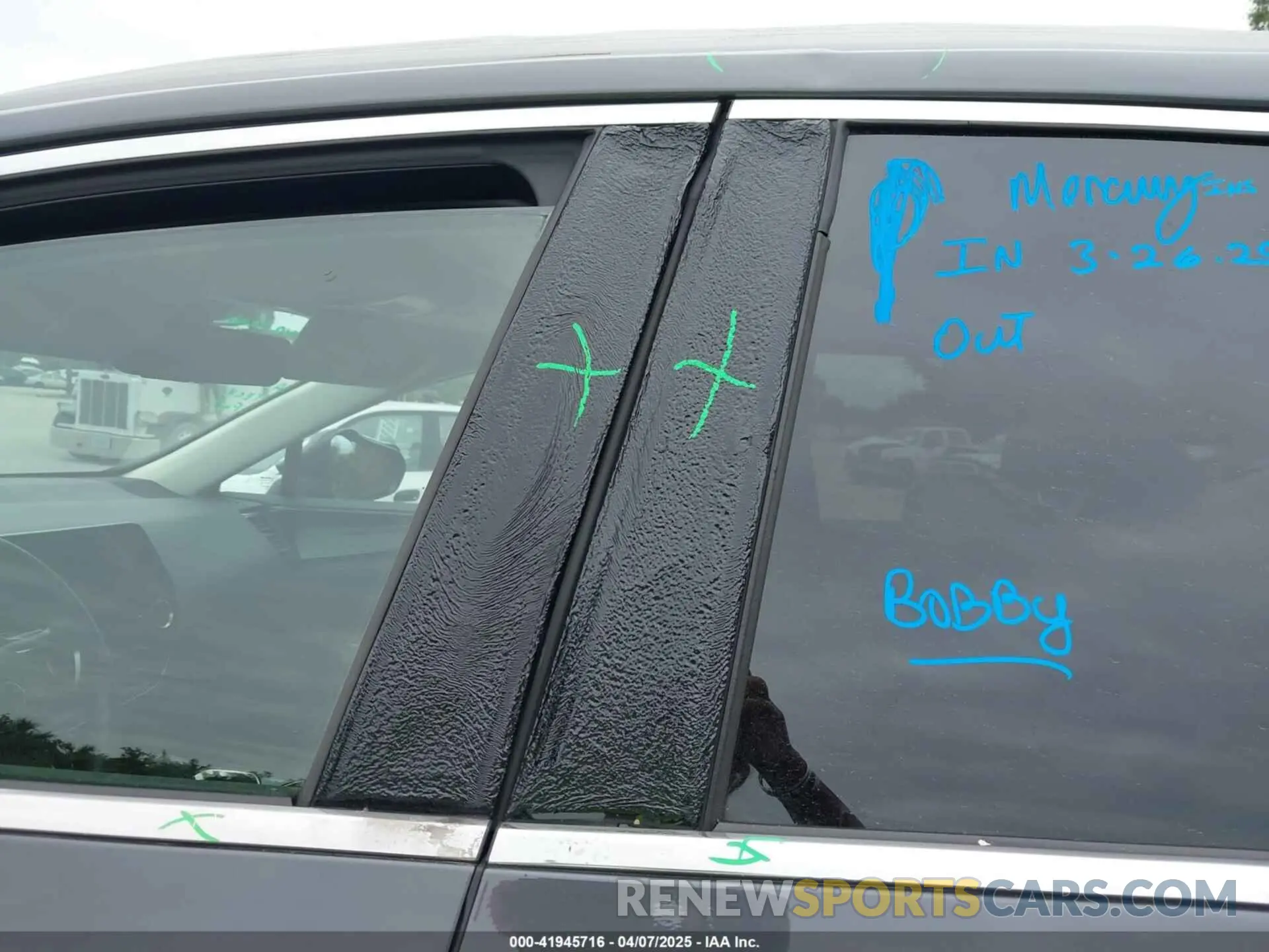 13 Photograph of a damaged car 2T2AKCEZ1NC001321 LEXUS NX 350H 2022