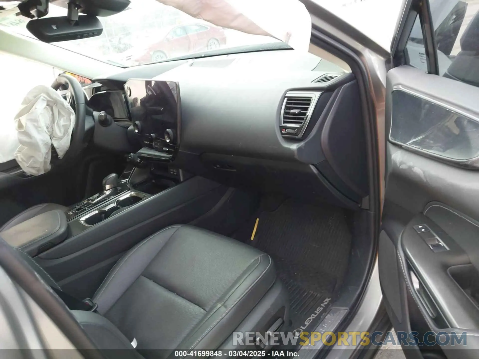 5 Photograph of a damaged car 2T2GKCEZ3NC001105 LEXUS NX 350H 2022