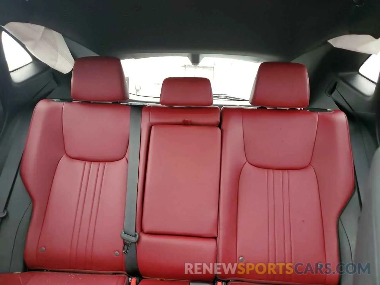 10 Photograph of a damaged car 2T2GKCEZ8NC008566 LEXUS NX 350H 2022
