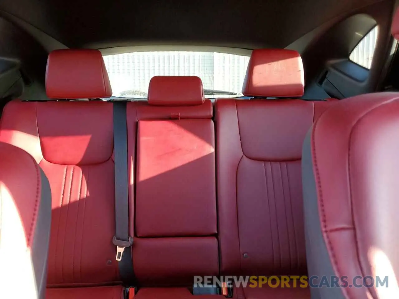 10 Photograph of a damaged car 2T2GKCEZ9NC003070 LEXUS NX 350H 2022
