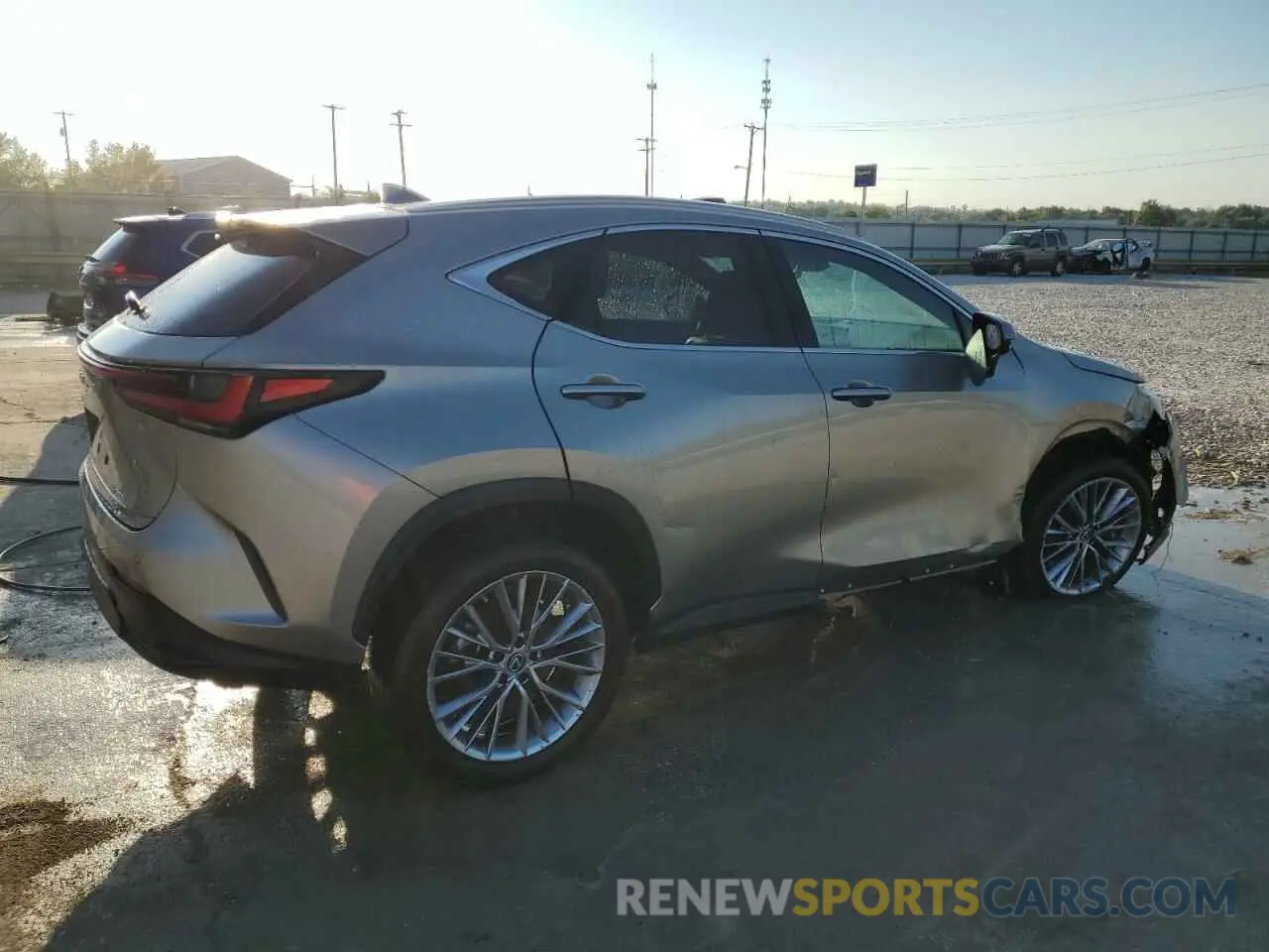 3 Photograph of a damaged car 2T2GKCEZ9NC003070 LEXUS NX 350H 2022