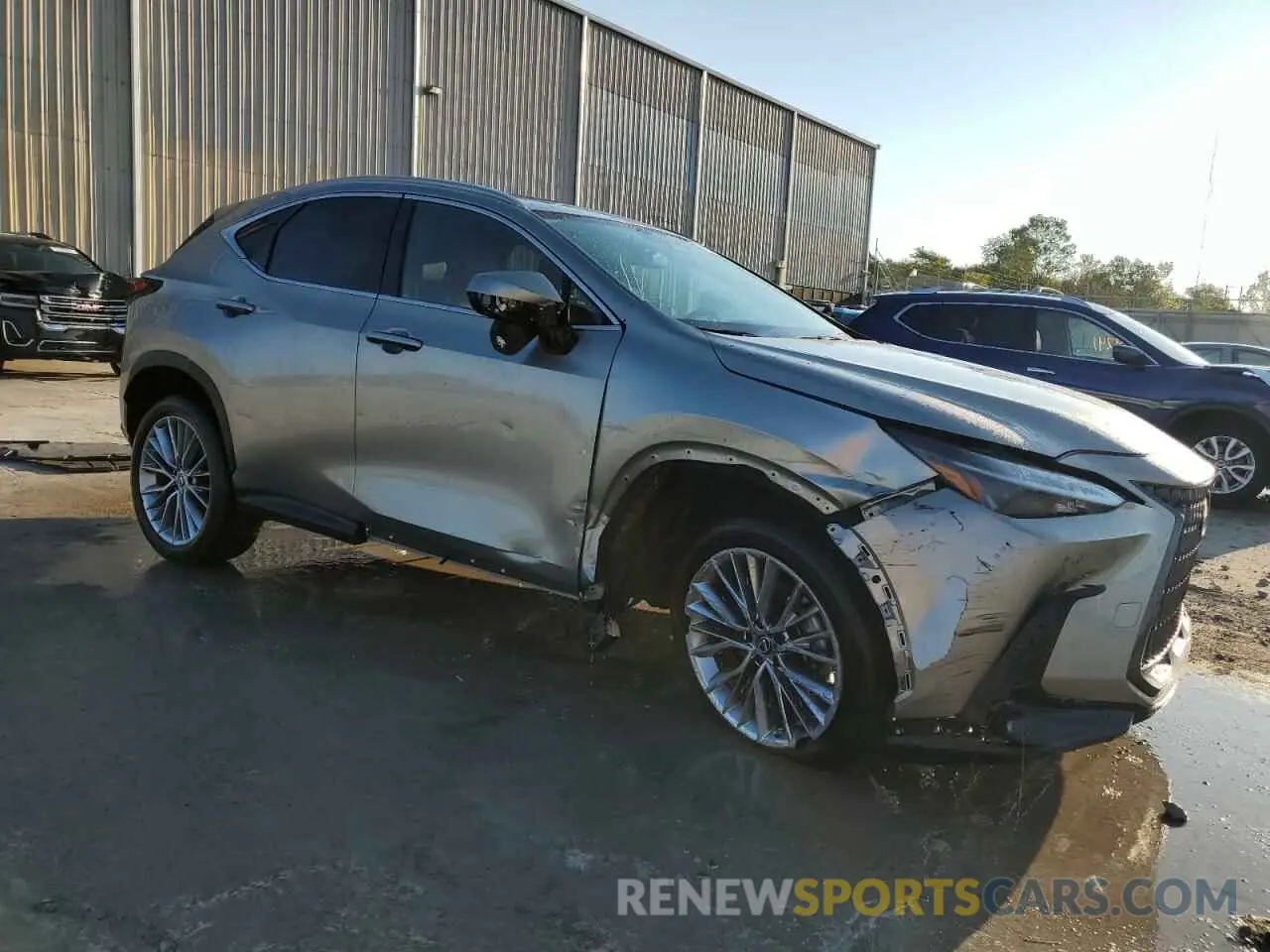 4 Photograph of a damaged car 2T2GKCEZ9NC003070 LEXUS NX 350H 2022