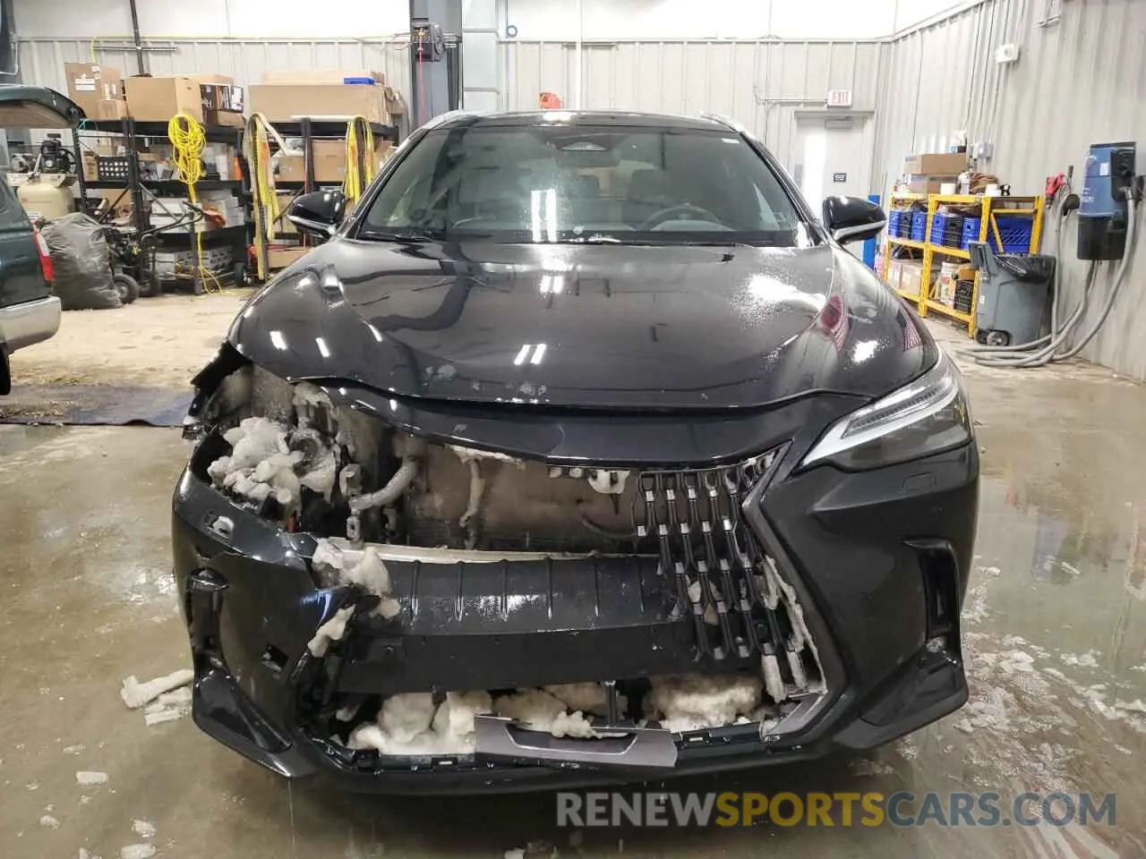 5 Photograph of a damaged car 2T2HKCEZ1NC004492 LEXUS NX 350H 2022