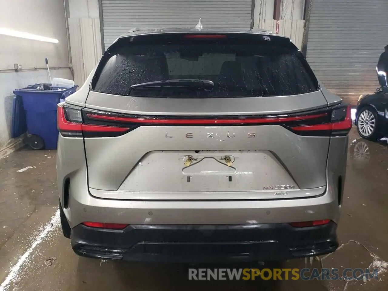6 Photograph of a damaged car 2T2HKCEZ1NC006369 LEXUS NX 350H 2022