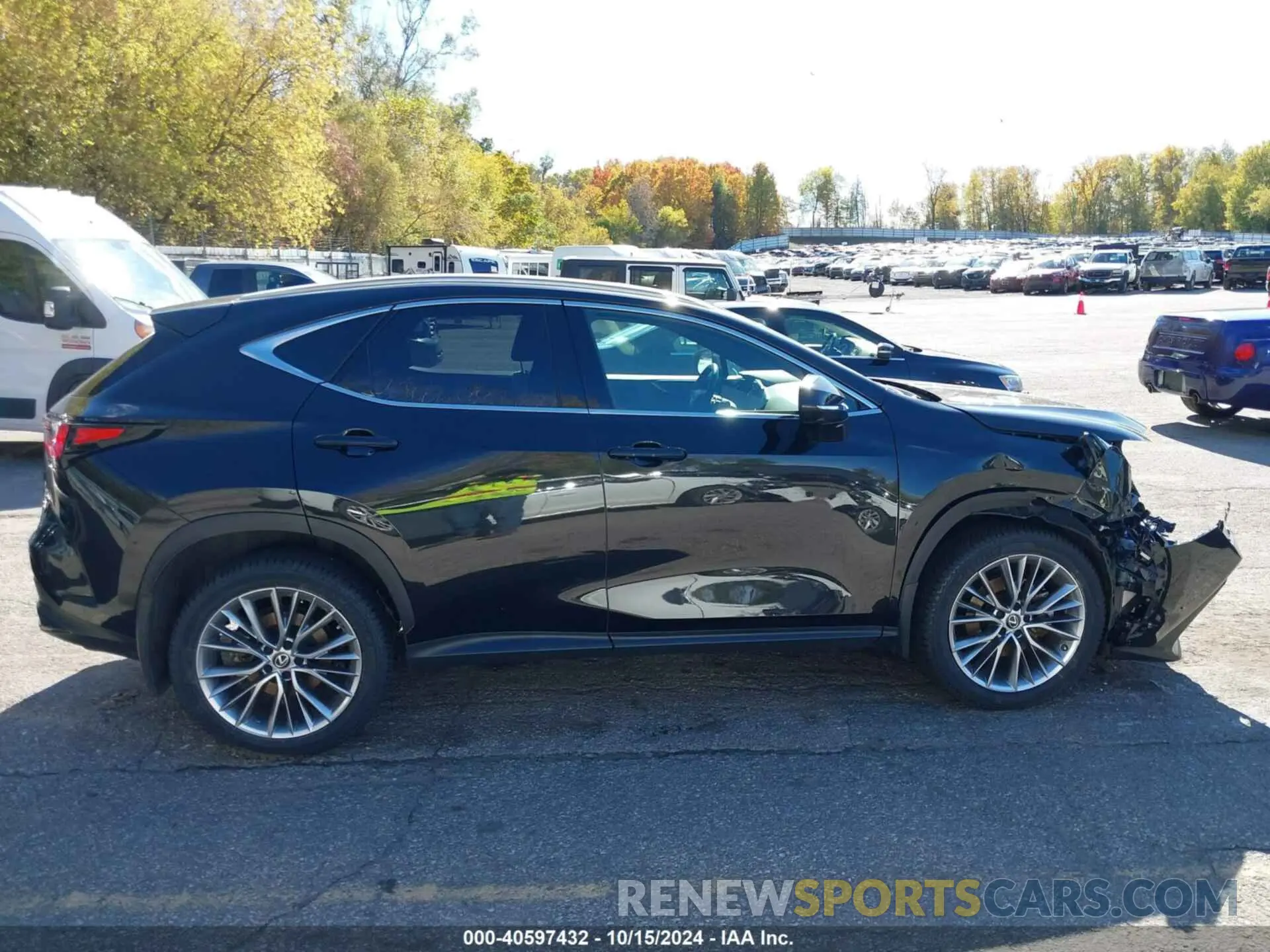 13 Photograph of a damaged car 2T2HKCEZ5NC005595 LEXUS NX 350H 2022