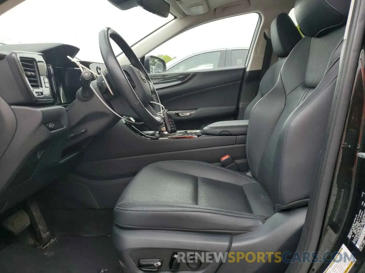 7 Photograph of a damaged car JTJAKCEZ1N5000507 LEXUS NX 350H 2022