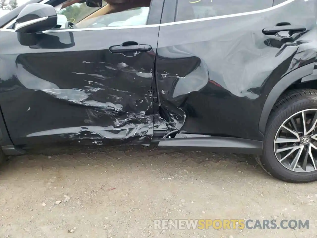 9 Photograph of a damaged car JTJGKCEZ0N5001819 LEXUS NX 350H 2022