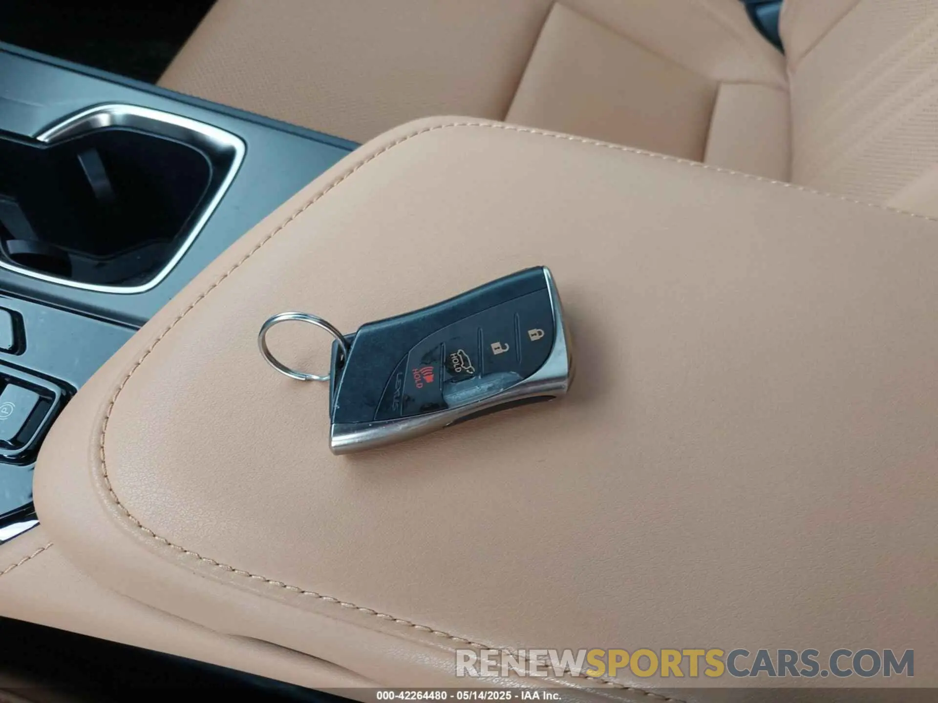 11 Photograph of a damaged car JTJGKCEZ5N5002142 LEXUS NX 350H 2022