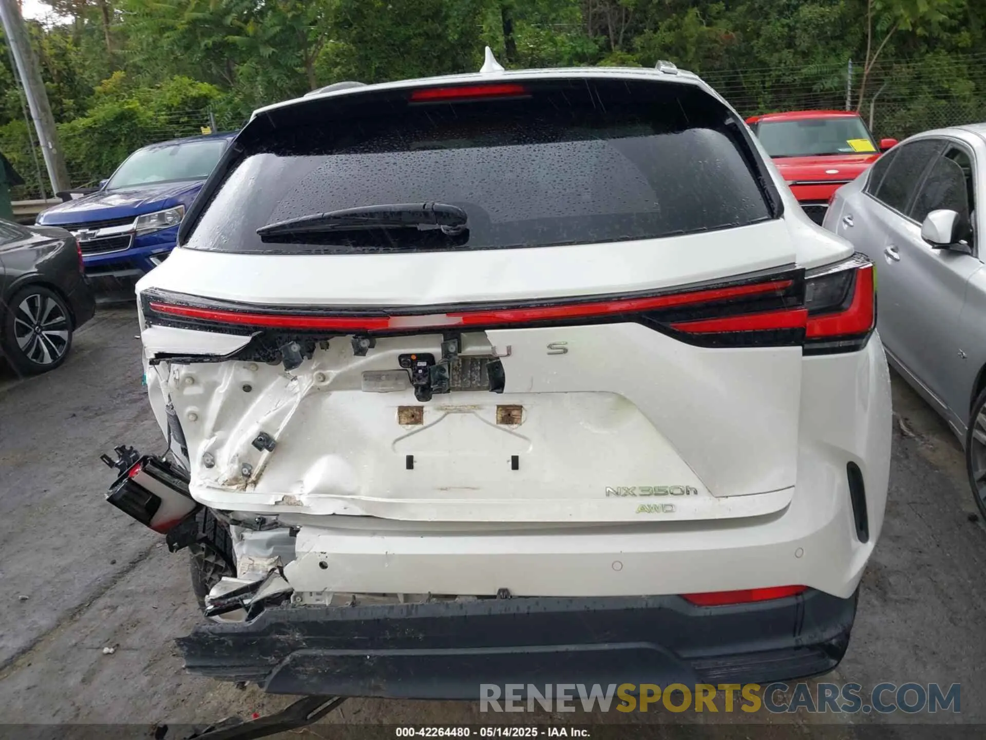 16 Photograph of a damaged car JTJGKCEZ5N5002142 LEXUS NX 350H 2022