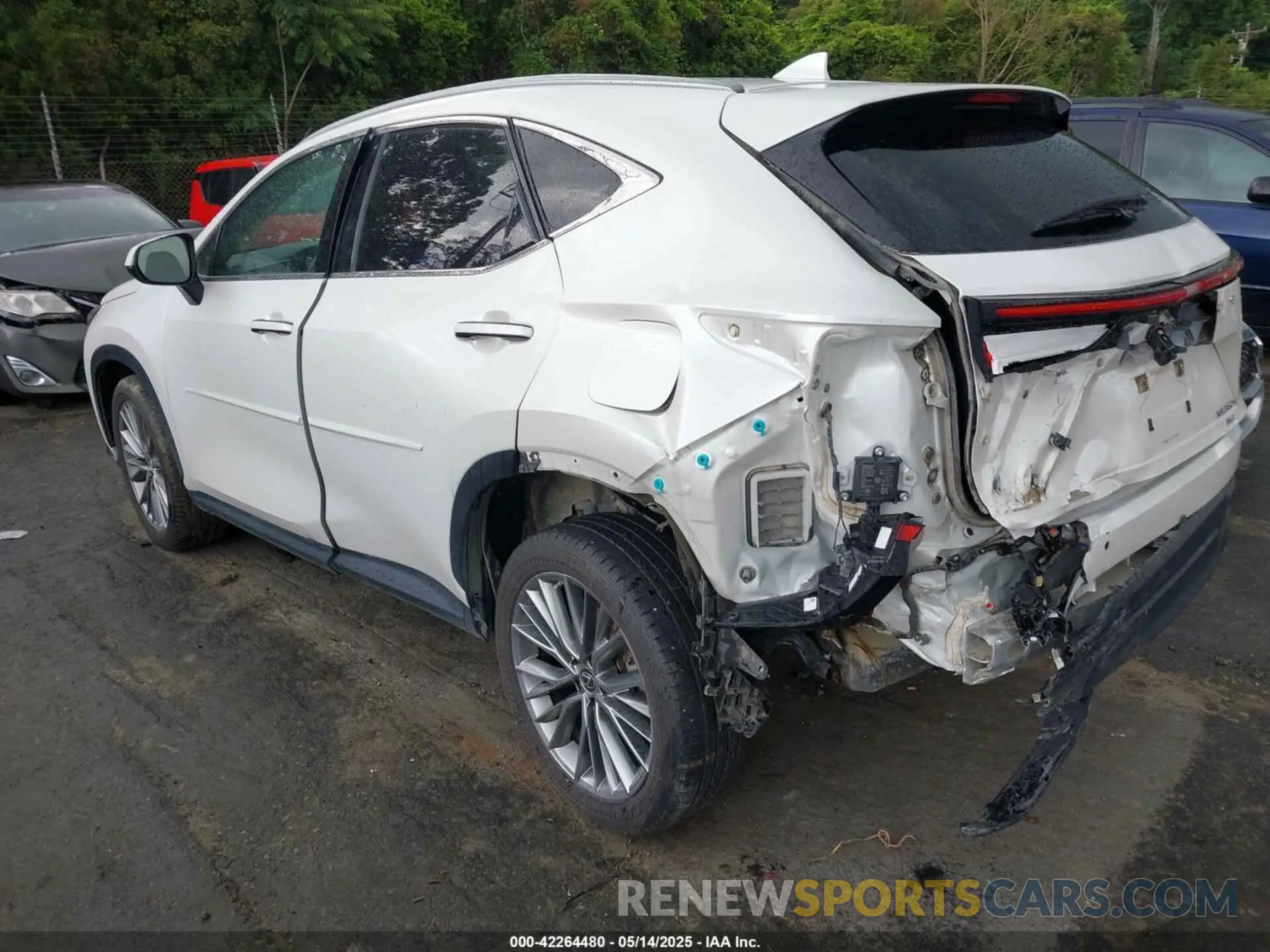 3 Photograph of a damaged car JTJGKCEZ5N5002142 LEXUS NX 350H 2022