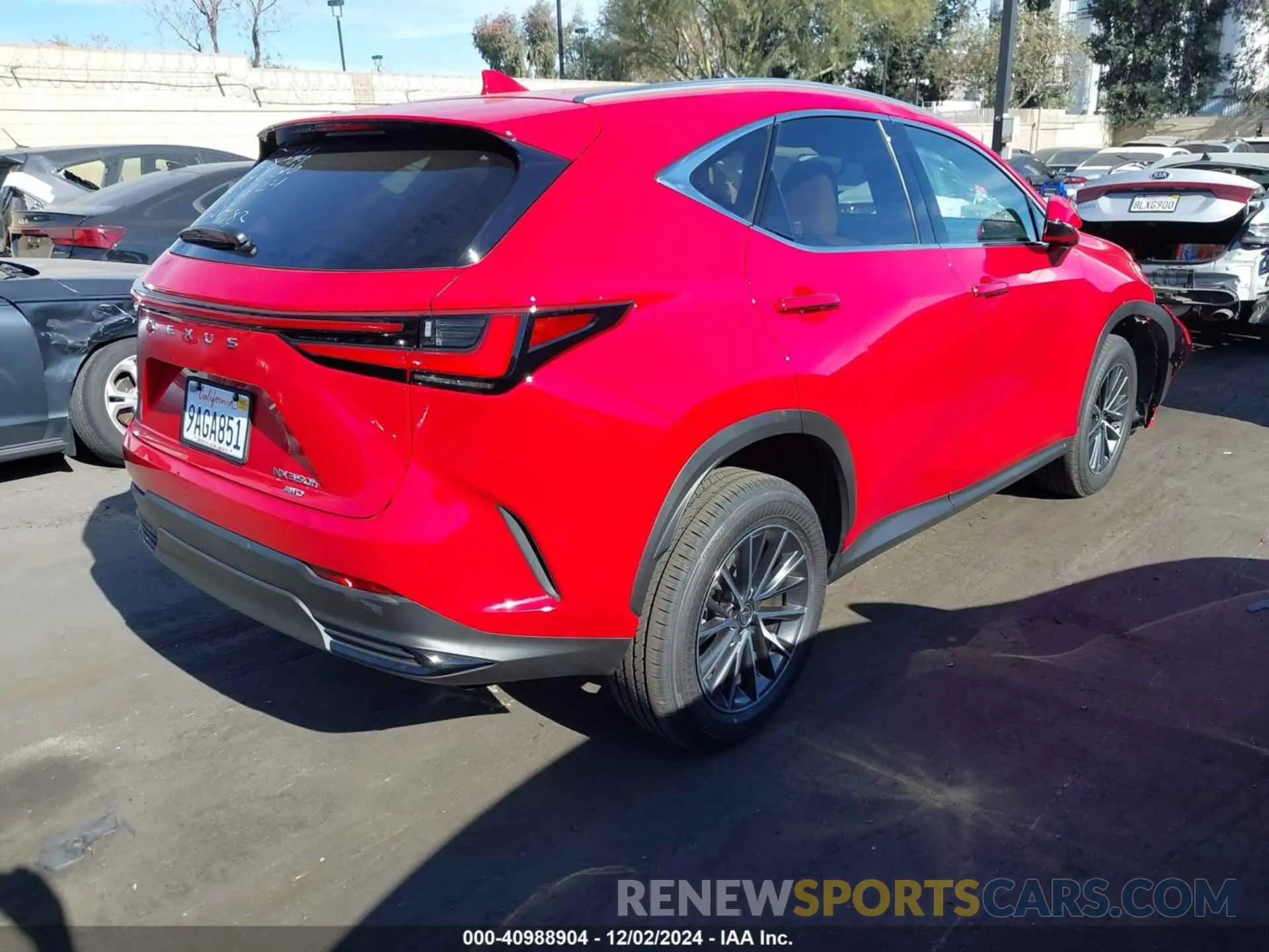 4 Photograph of a damaged car JTJGKCEZ8N2003786 LEXUS NX 350H 2022
