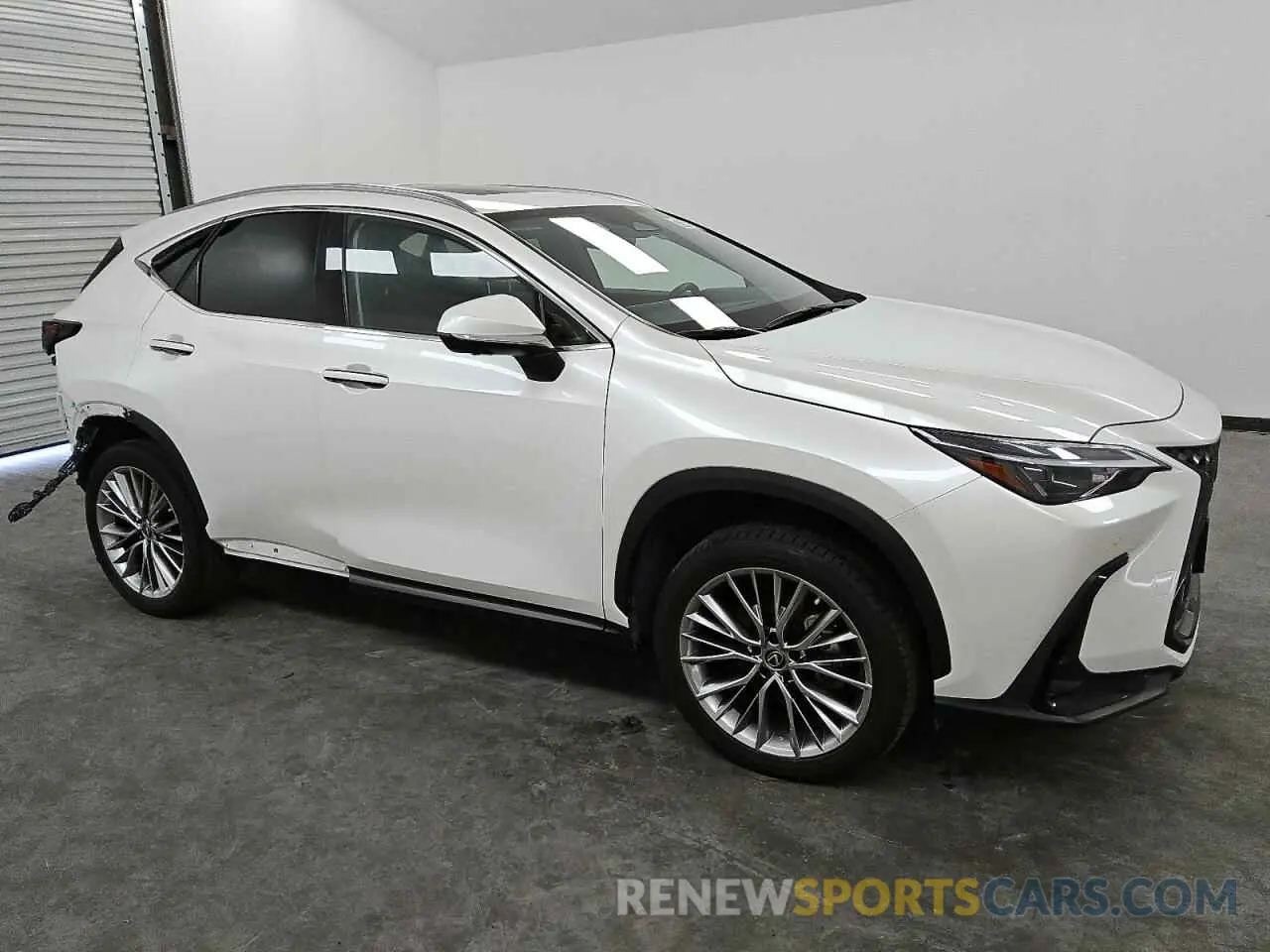 4 Photograph of a damaged car JTJHKCEZ3N5001933 LEXUS NX 350H 2022