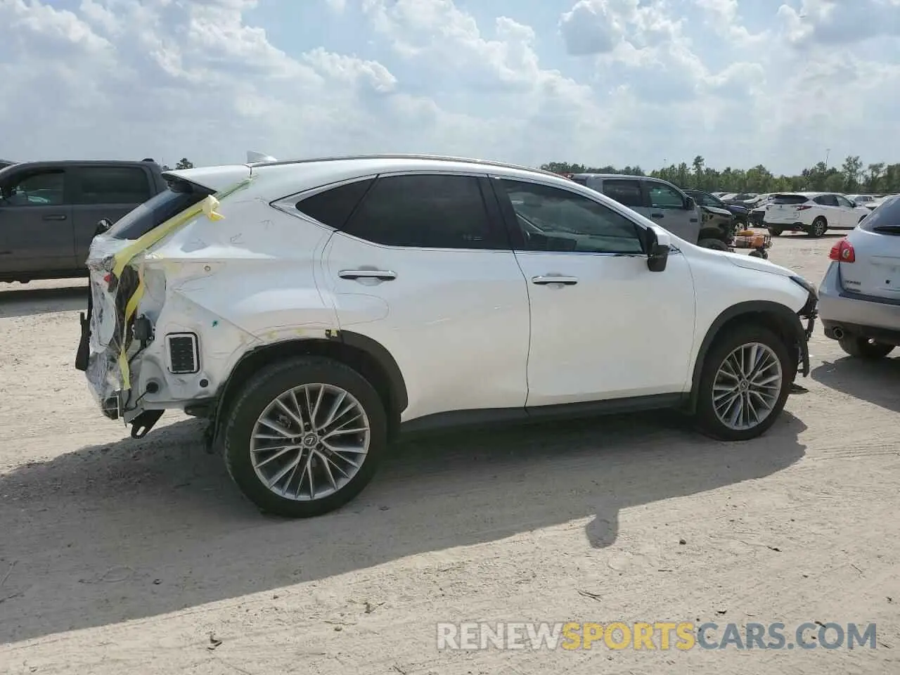 3 Photograph of a damaged car JTJHKCEZ9N2005048 LEXUS NX 350H 2022