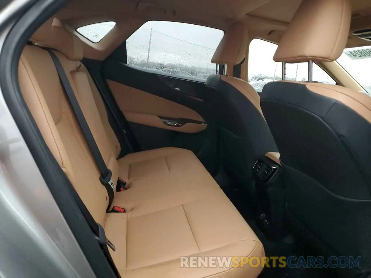 10 Photograph of a damaged car 2T2GKCEZXPC014470 LEXUS NX 350H 2023