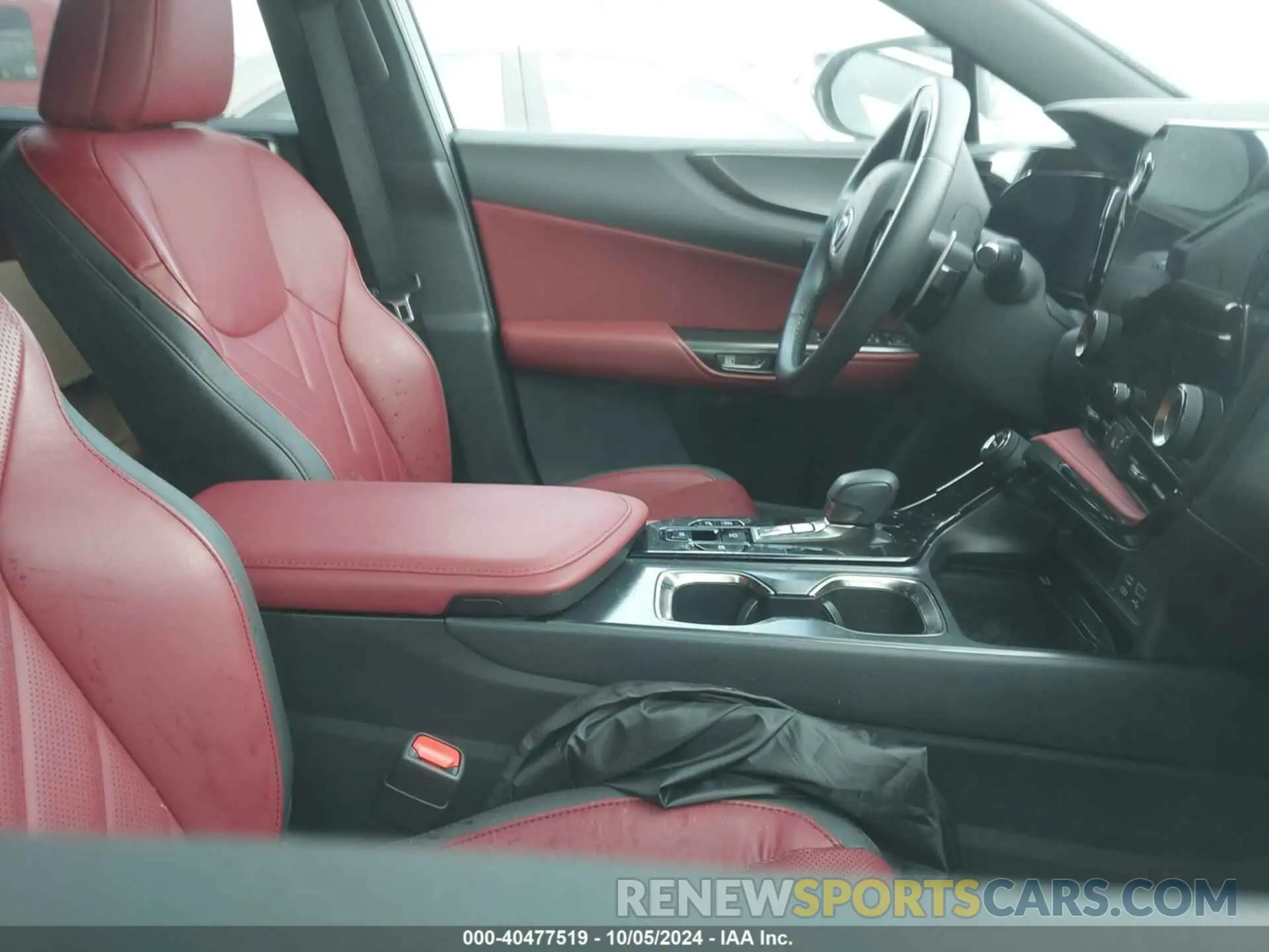 5 Photograph of a damaged car 2T2HKCEZ1PC011980 LEXUS NX 350H 2023