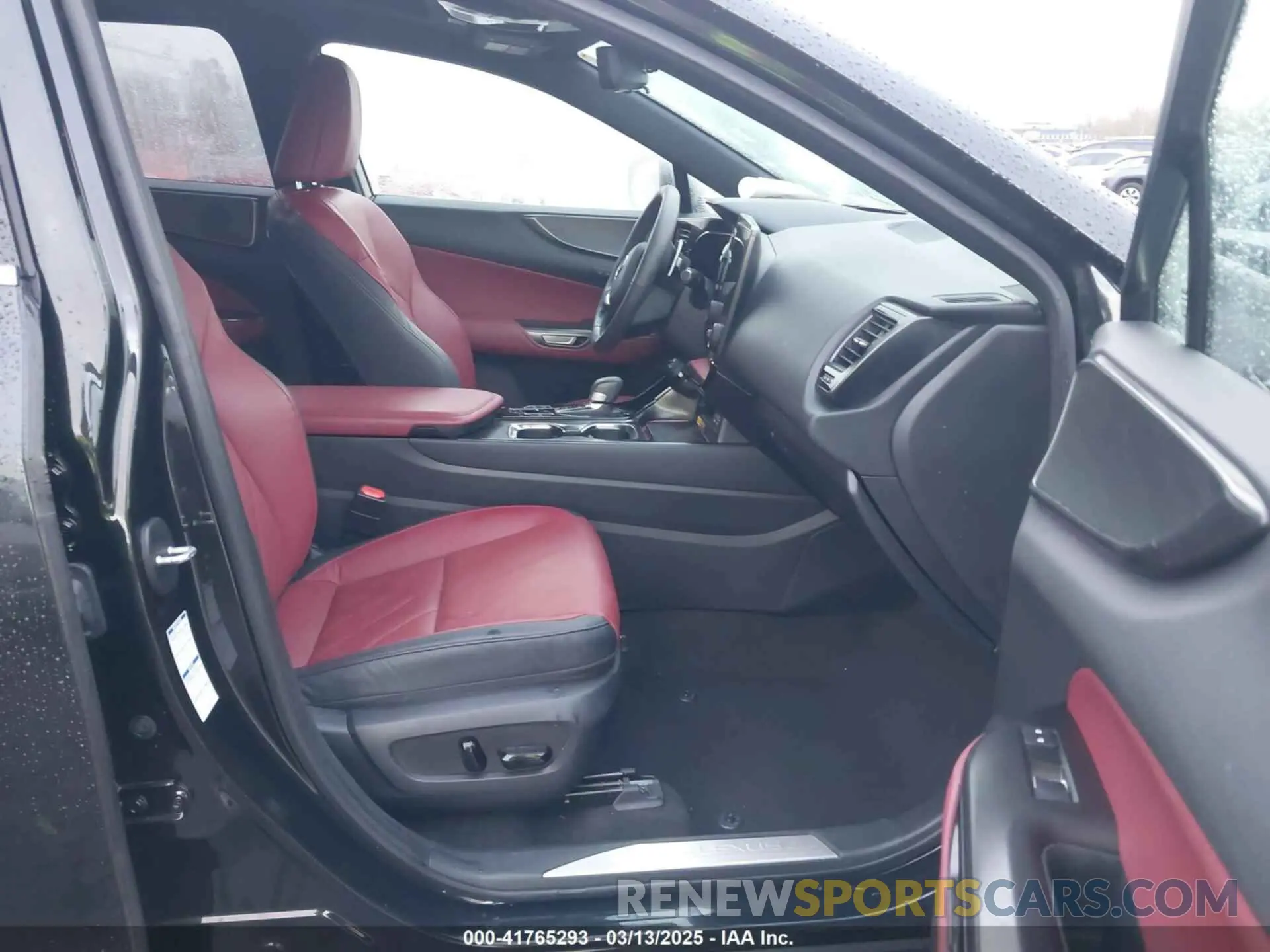5 Photograph of a damaged car 2T2HKCEZXPC013596 LEXUS NX 350H 2023