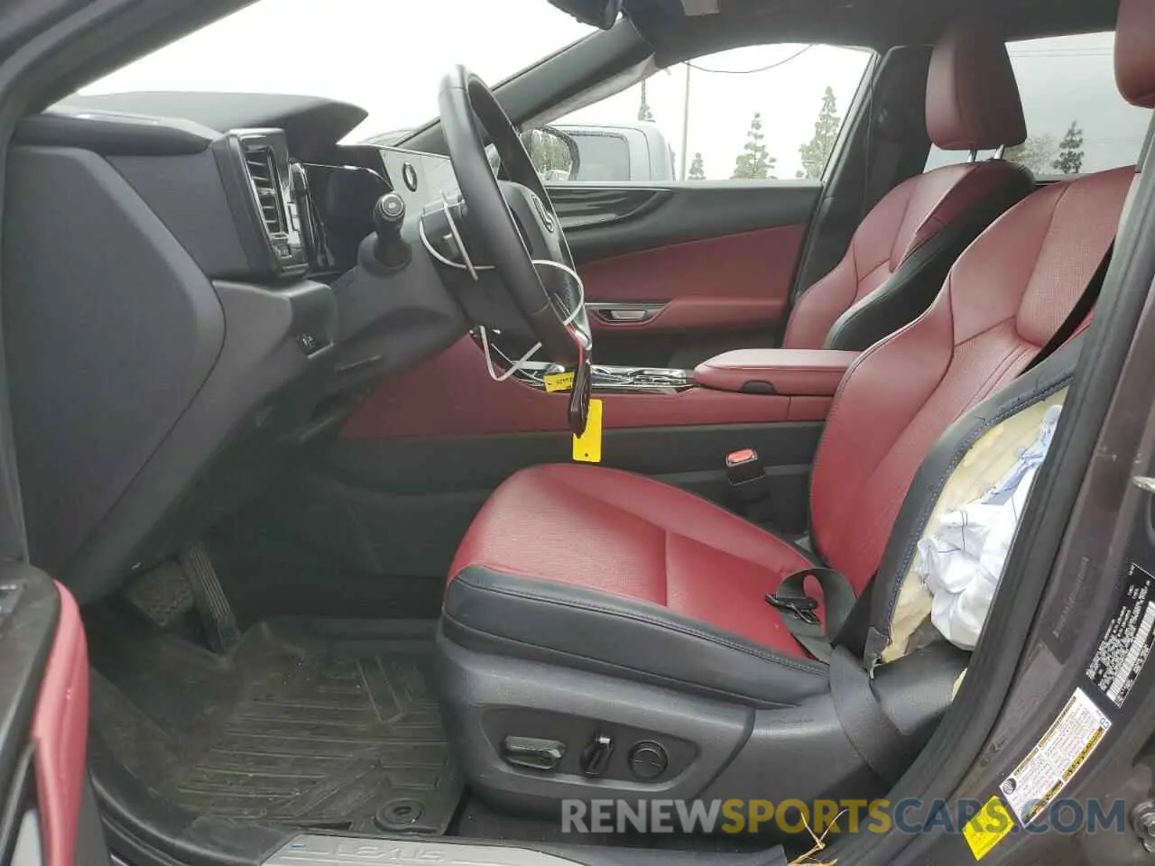 7 Photograph of a damaged car JTJAKCEZ0P2011793 LEXUS NX 350H 2023