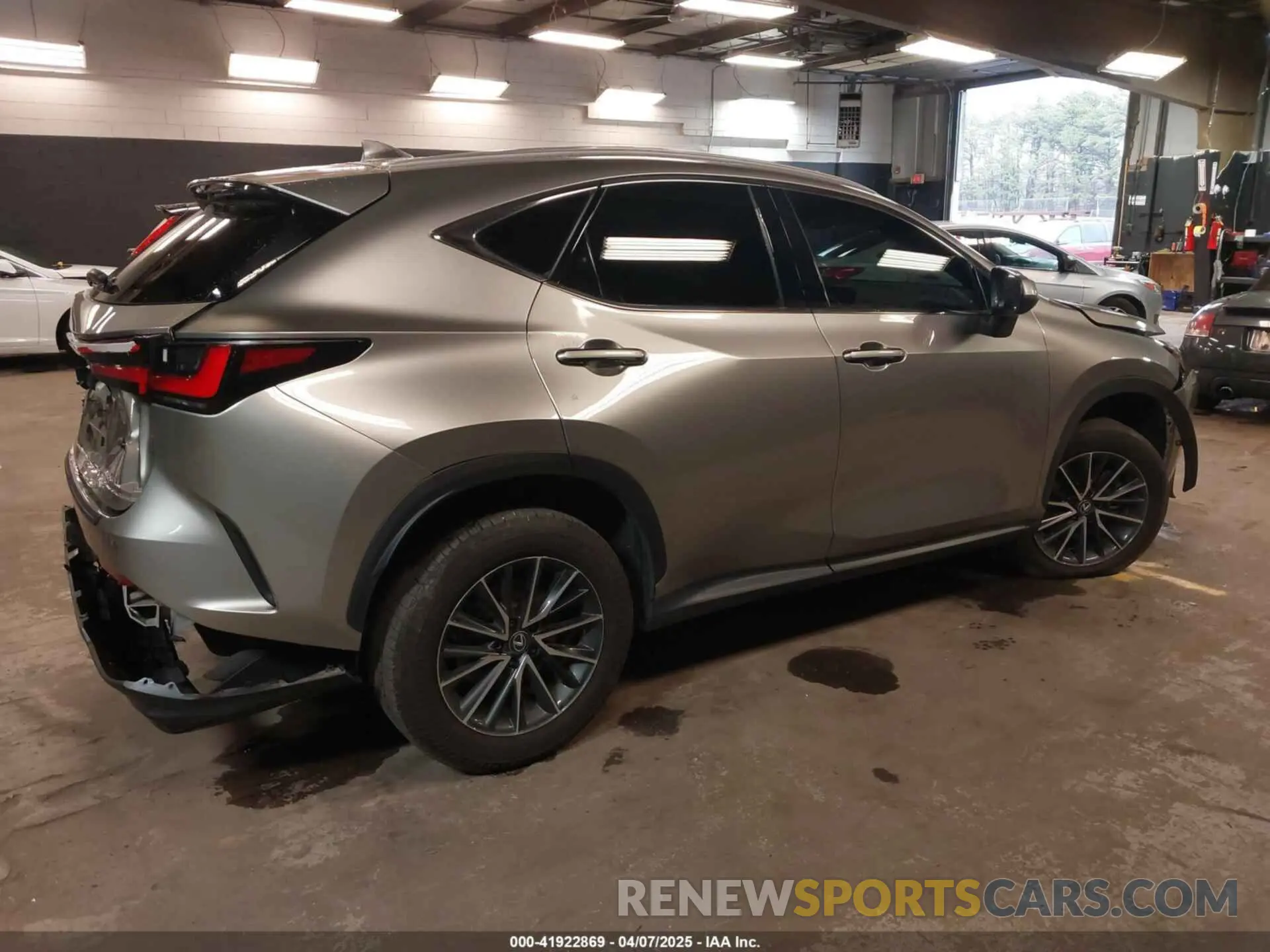 4 Photograph of a damaged car 2T2GKCEZ3RC016337 LEXUS NX 350H 2024