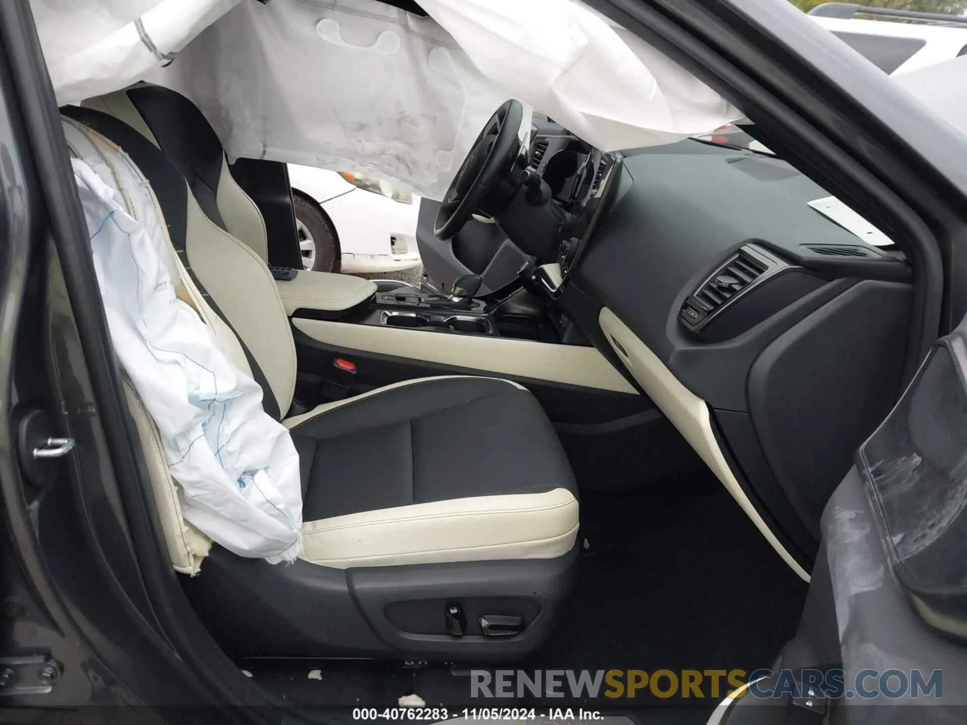 5 Photograph of a damaged car 2T2GKCEZXRC024645 LEXUS NX 350H 2024